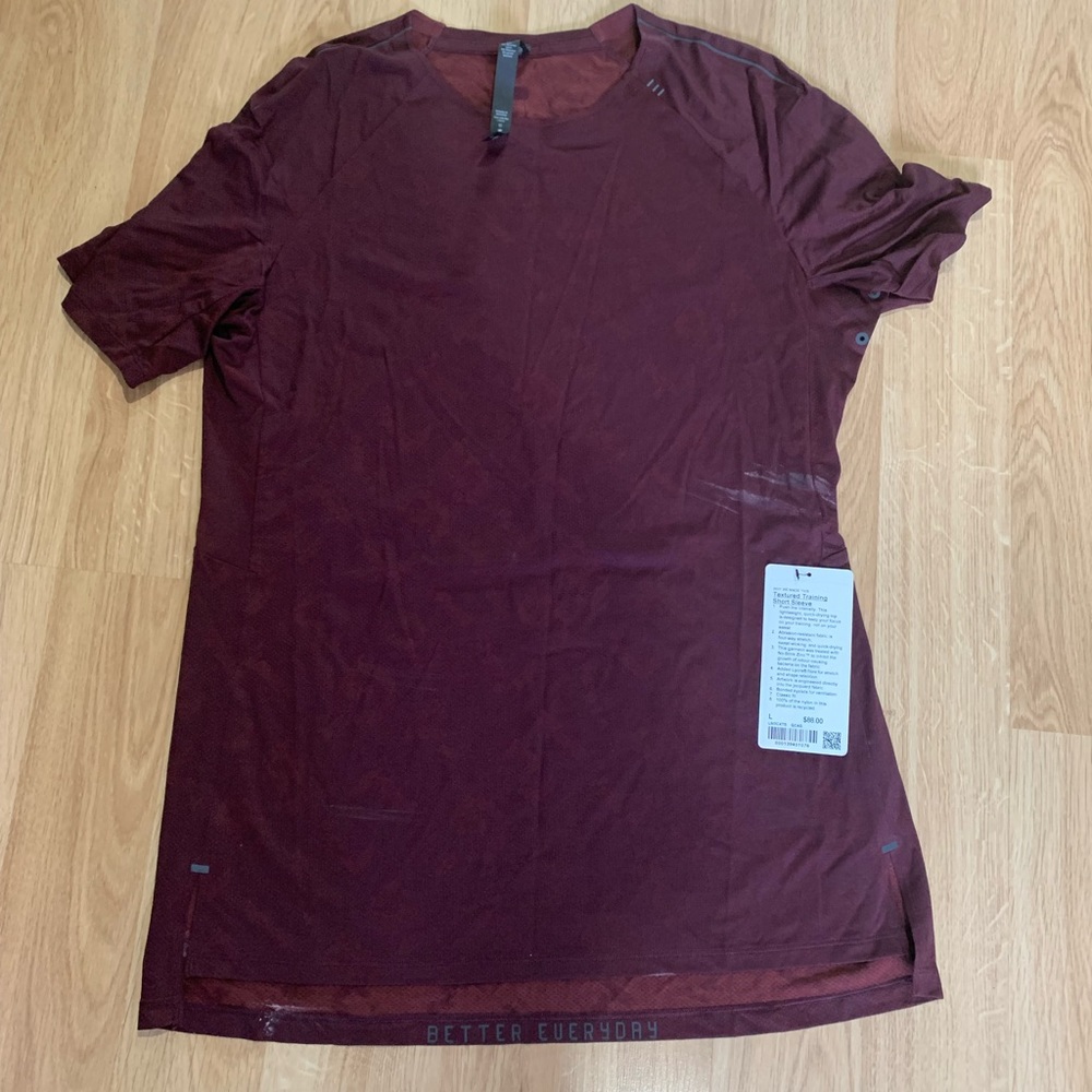 Lululemon Mens Textured Training Shirt